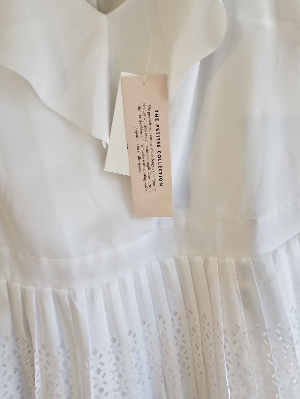 Banana Republic Laser Cut White V-Neck Tiered Ruffle Maxi Dress - Picture 7 of 8